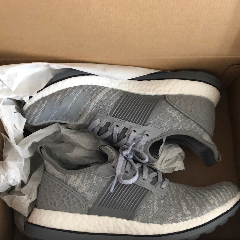 Adidas - Picture 1 of 1